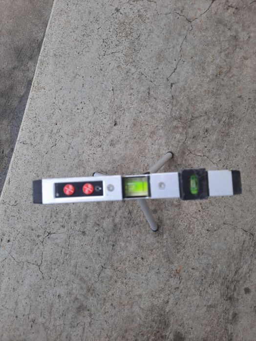 лазерний рівень powerfix