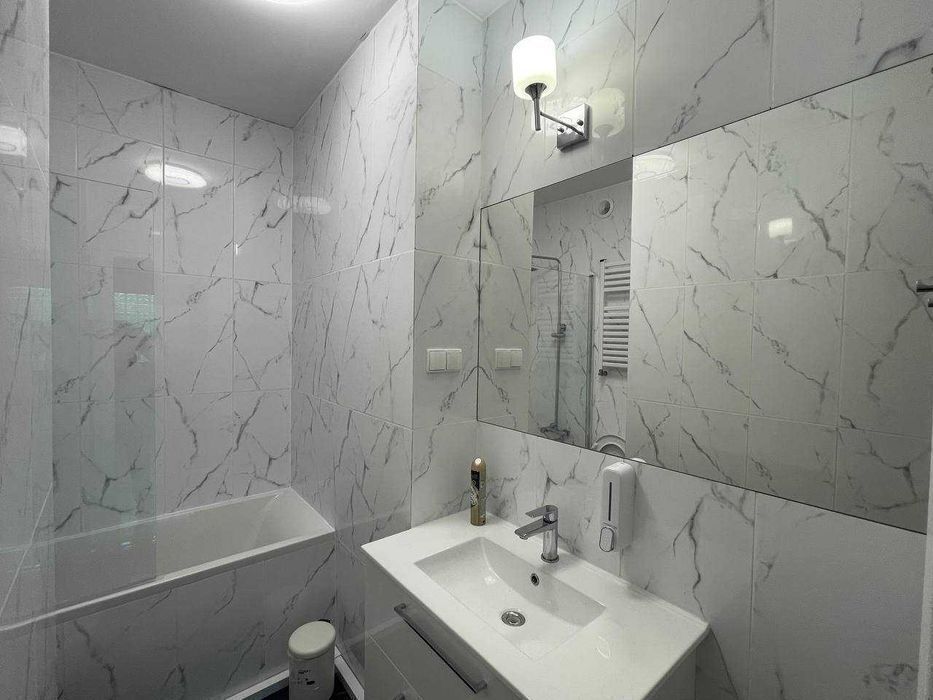750 злотых месяц-Украинский хостел! Hostel Warszawa Tani Pokoje