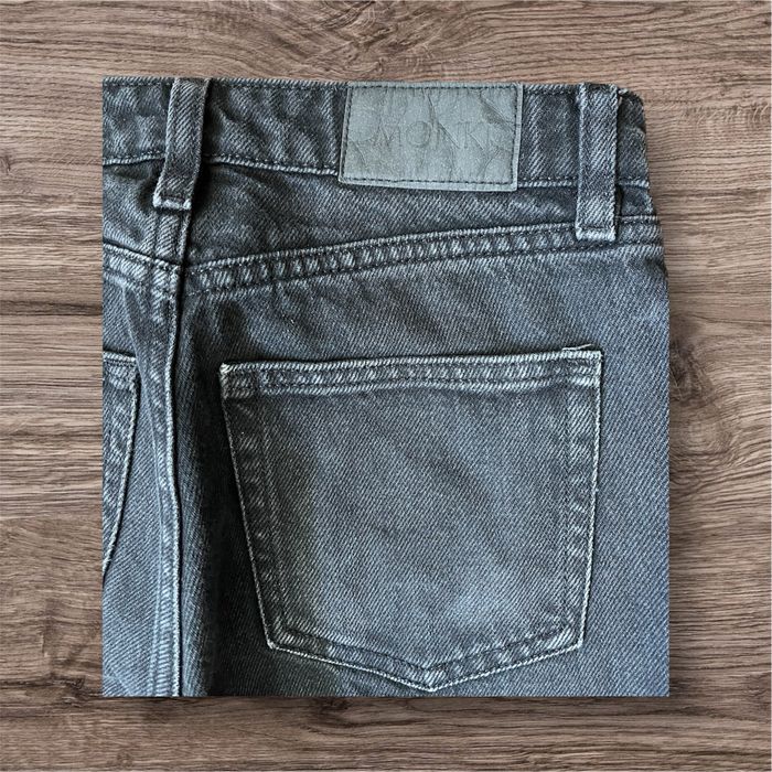 Spodnie jeansy Monki 26