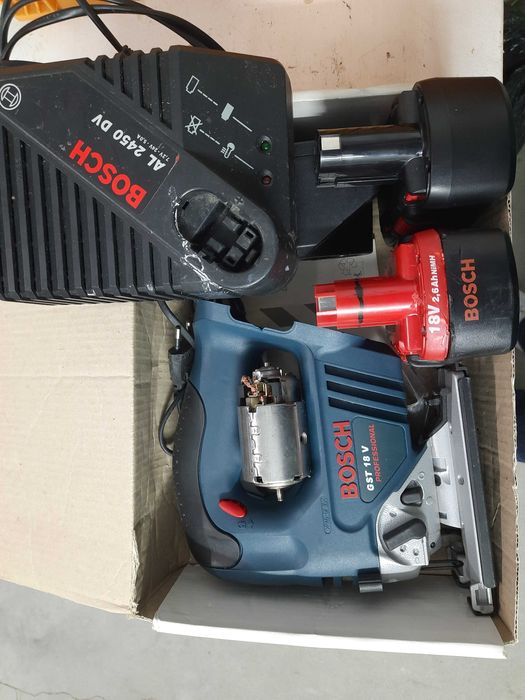 Serra Bosch GST 18V + 2 baterias e 2 carregadores