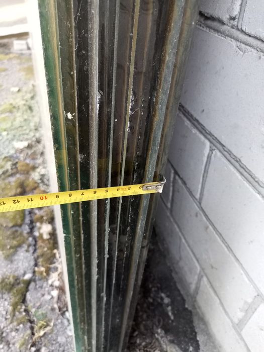 Скло для альтанок,вітрин,балконів