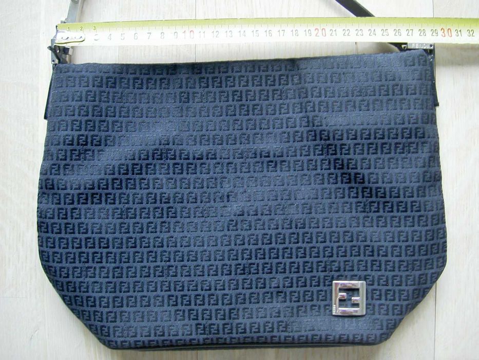 Fendi сумка оригінал(original)