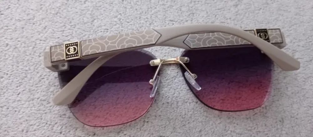 Stylowe okulary przeciwsłoneczne