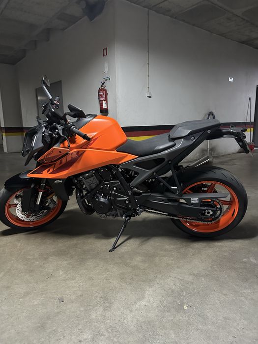 KTM Duke 990