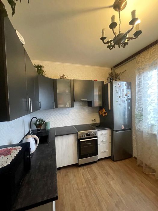 Простора 3-к квартира з якісним ремонтом вул. Онопе де Бальзака 83/2