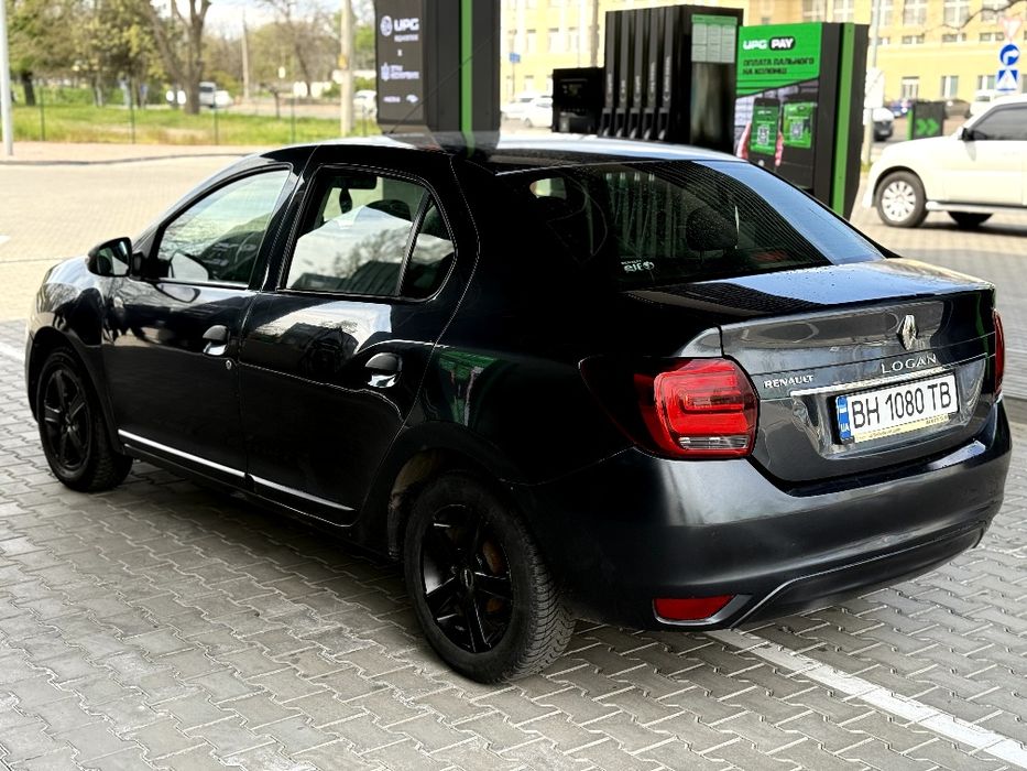 Renault logan 2 2018г