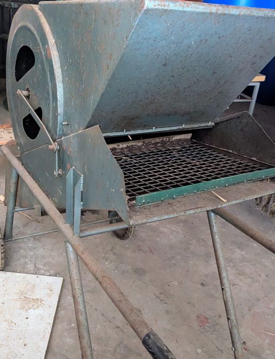 Maquina limpar azeitona