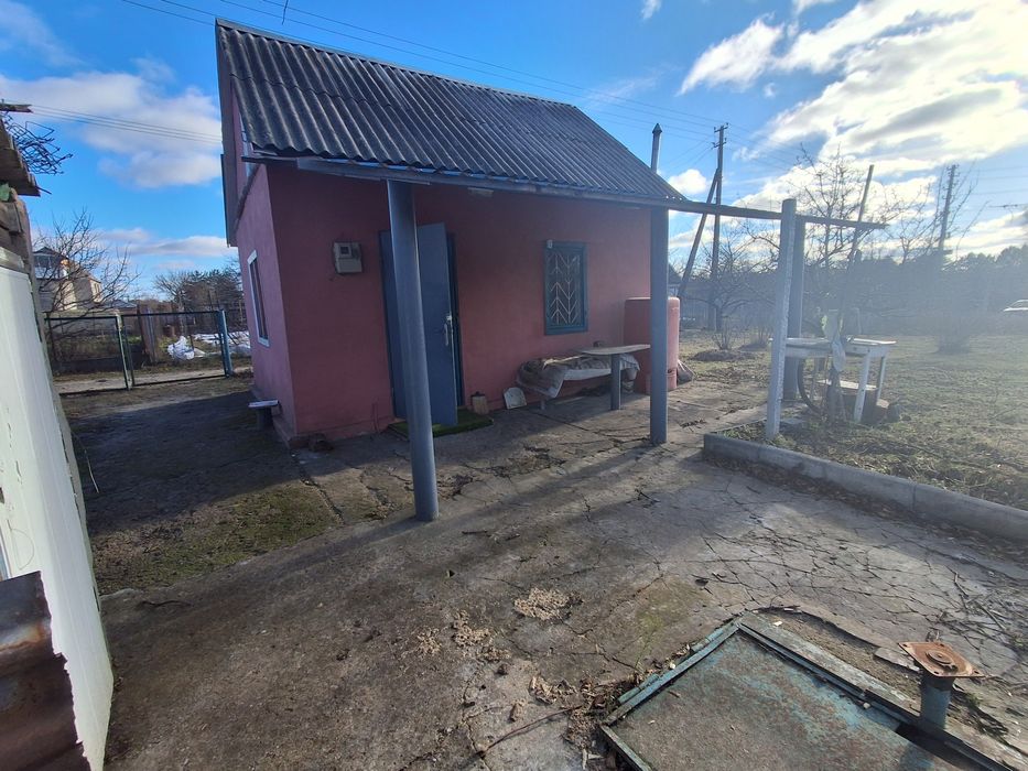 Без комиссии для покупателя.Продам Дачу.Рядом Лес,речка.
