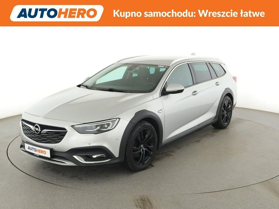 Opel Insignia 2.0D 4x4 Country Tourer Navi Tempomat Grzane Fotele Kamera Matrix LED