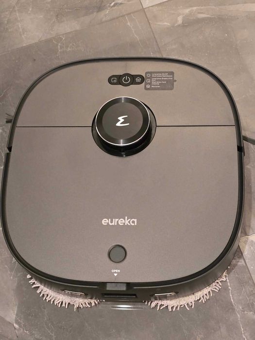 Robot sprzatający Eureka J12 Ultra