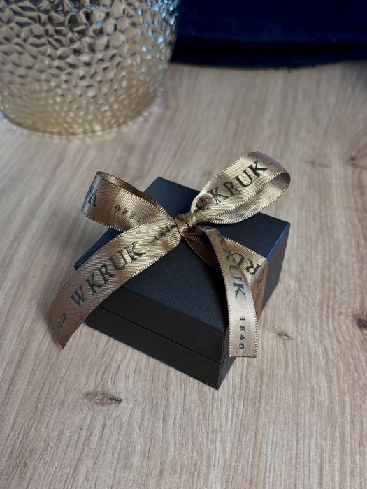 Pierścionek zaręczynowy z brylantem W.KRUK z certyfikatem i pudełkiem