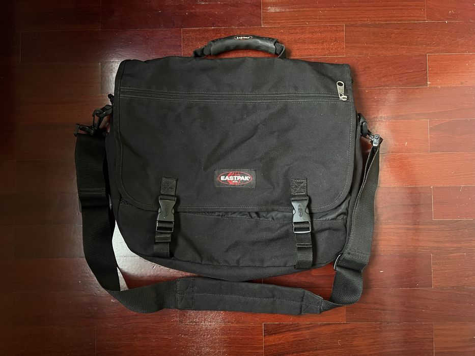 Mala / Bolsa / Mochila tiracolo Eastpak como Nova
