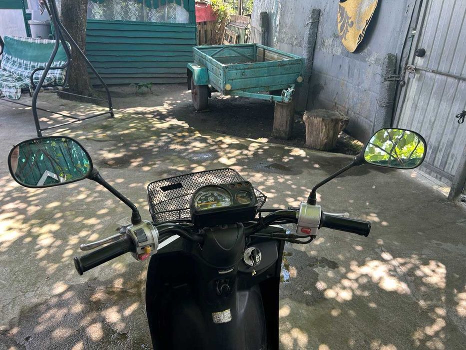 продам скутер Yamaha