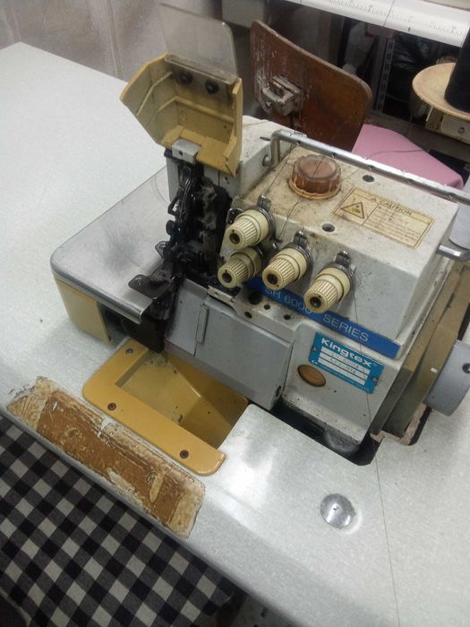 Máquina de costura