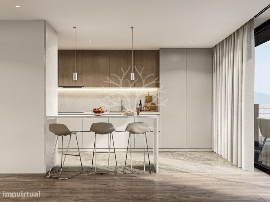 Apartamento T4 em Construção com Varanda e 2 Lugares de Garagem em ...