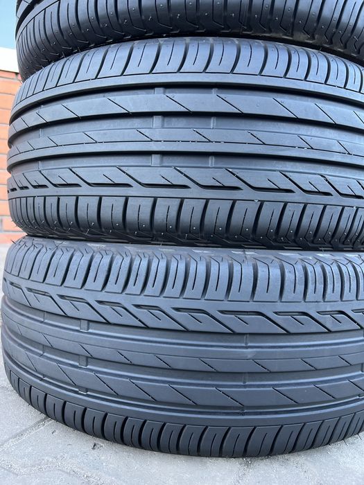 Літні Шини 2021рік R16 205/55 Bridgestone Turanza T001