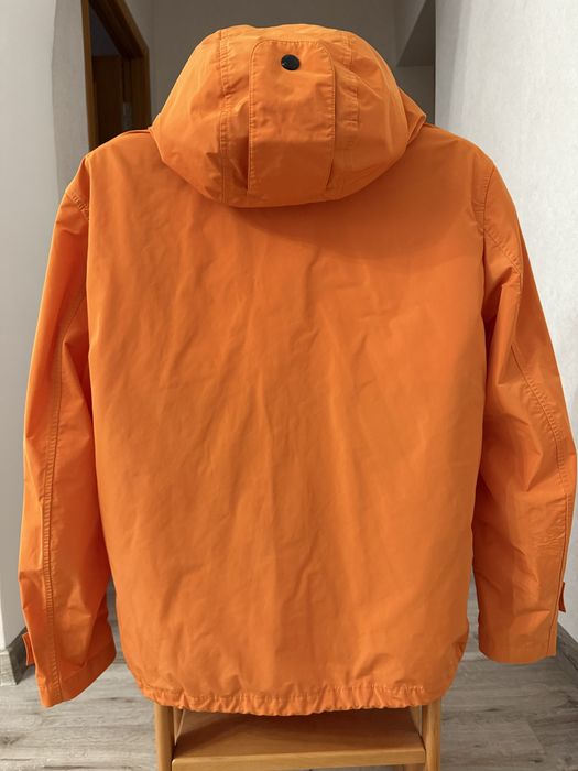 Куртка. Ветровка. Штормоака. Burberry (оригинал). Полномерный M (50)