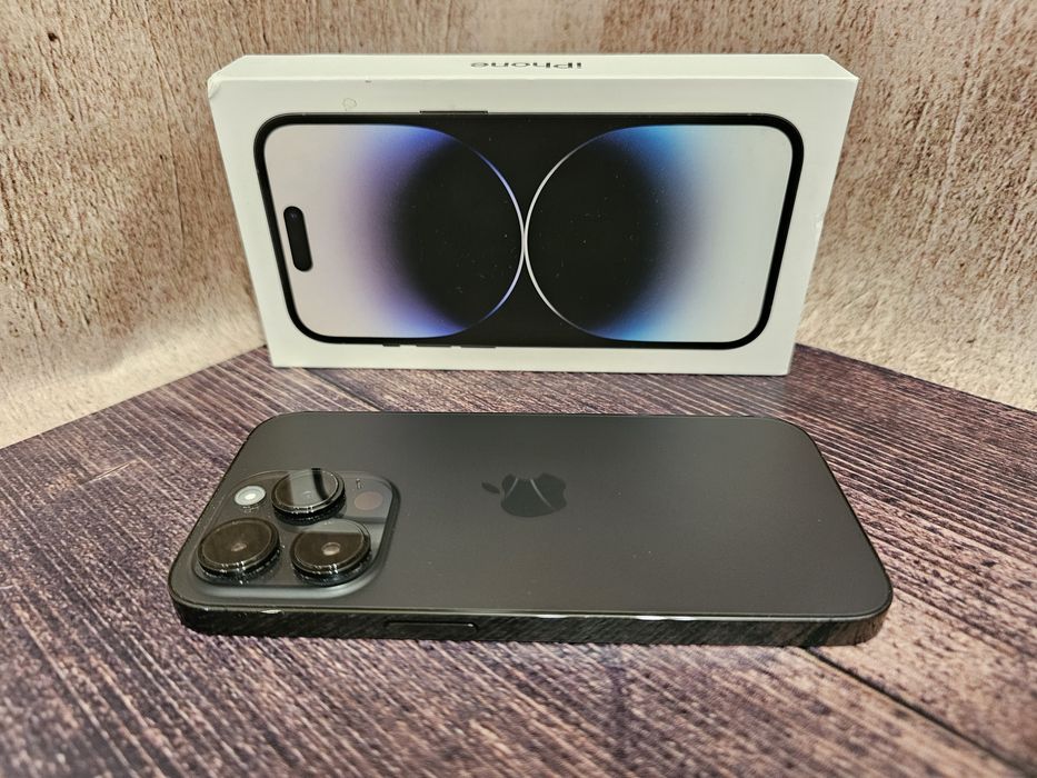 Смартфон Apple iPhone 14 Pro 128Gb Space Black 82% + чохол