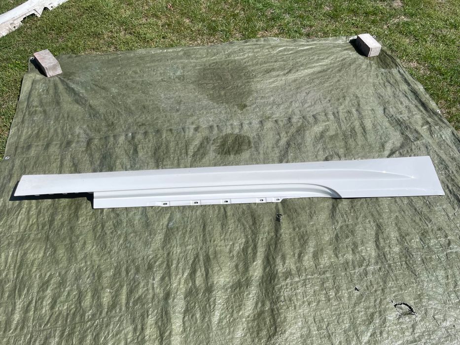 Listwa nakładka progowa prawa BMW SERIA 6 F12 F13  ALPINWEISS 3 8050416