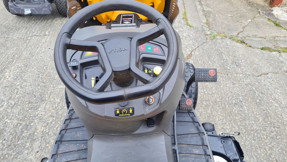 Traktorek Kosiarka Stiga Tornado 7118 HWS + wozek