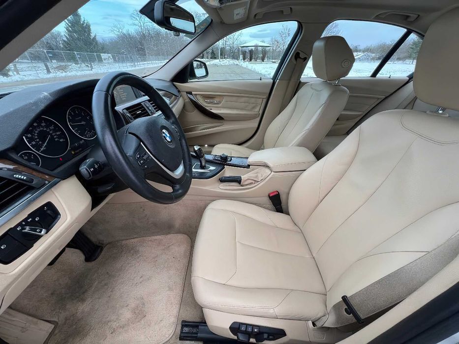 BMW 3 Series 328      2015