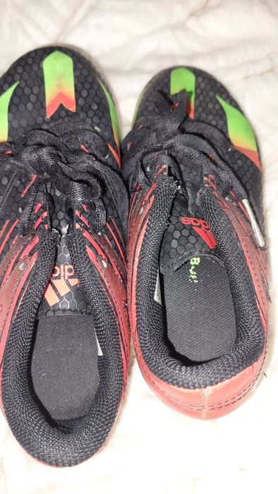 Сороконожки  фірми adidas