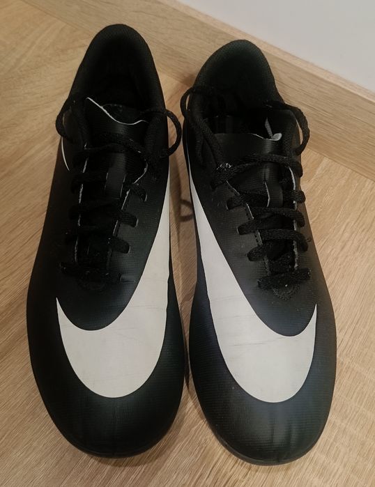 Sprzedam korki Nike 43