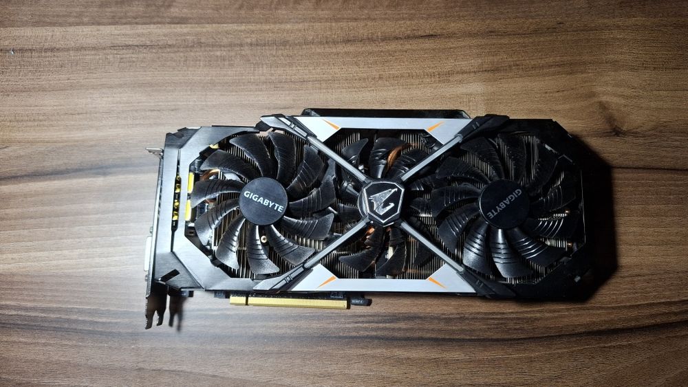 GTX 1080TI ASUS aorus