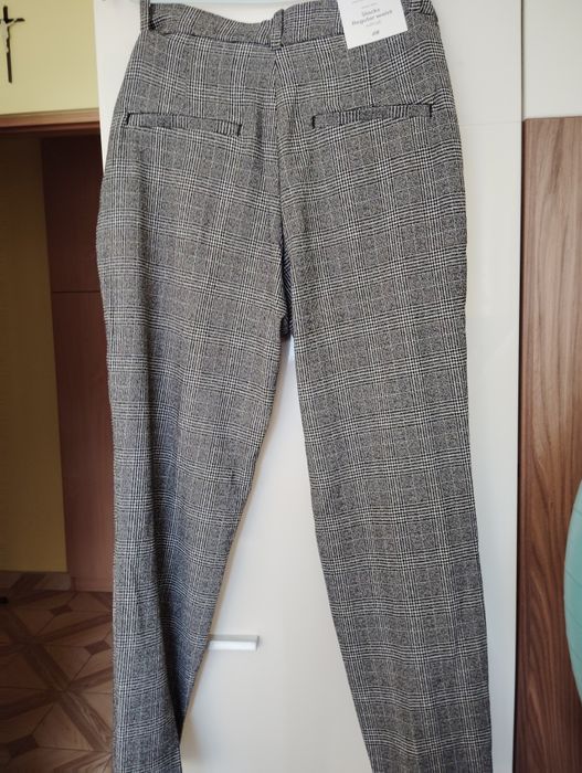 Spodnie damskie rozmiar 38