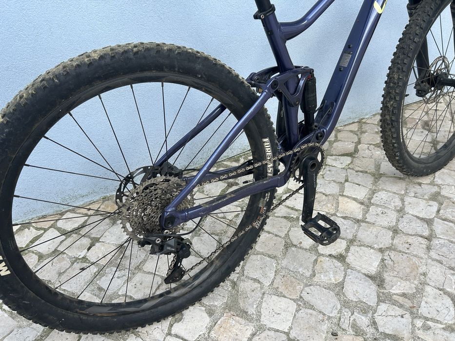 Bicicleta Liv Embolden  Enduro