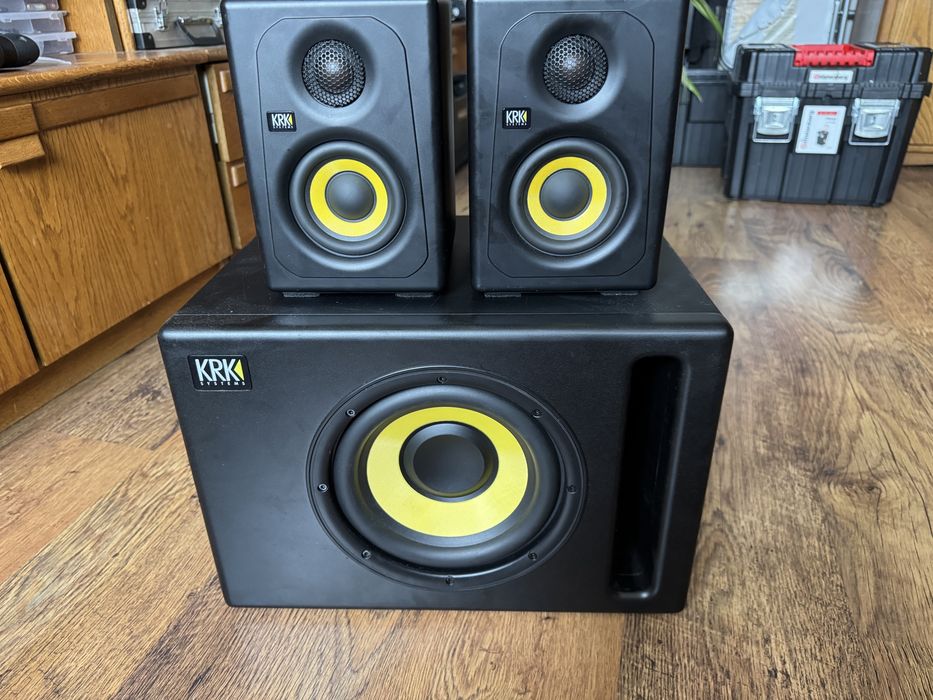 subwoofer studyjny KRK S8.4/ Głośnik studyjny KRK (model K3)
