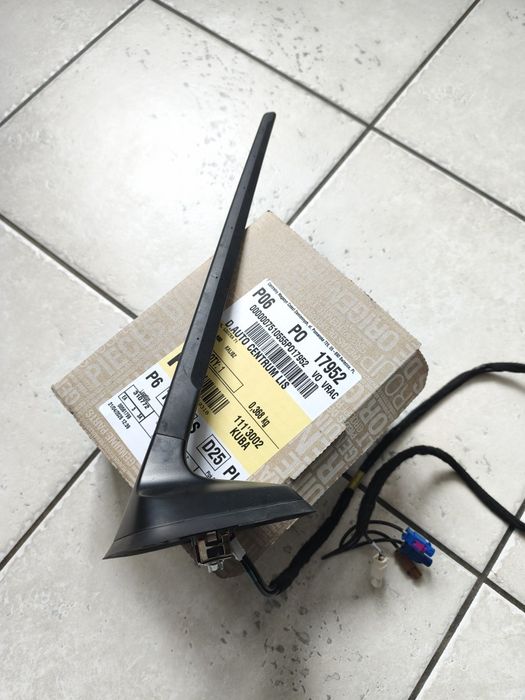 Oryginalna Antena Samochodowa Dacia Duster 3