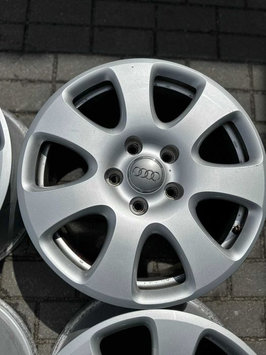 Felgi aluminiowe Audi 18'' 5x130 Q7 Touareg