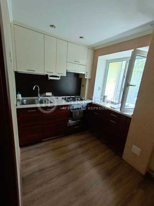 Продаж 1-к квартира з ремонтом, Либідська, Печерськ, Центр - View 3