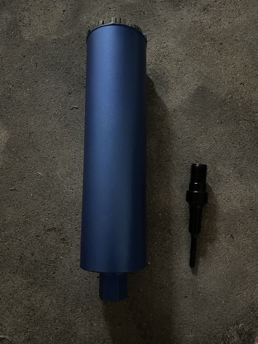 Broca de perfuração diamantada