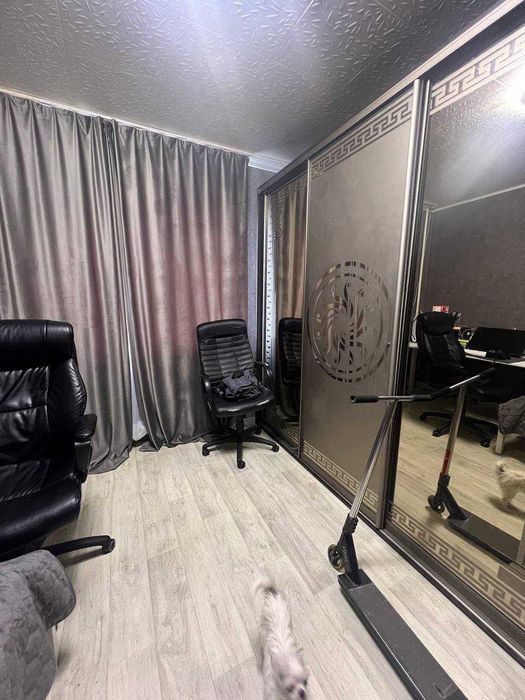 Продам Видовую  4кв Шишковка (ХАИ) метро Героев труда или Университет