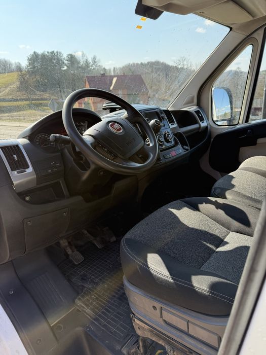 Fiat Ducato 2.3 brygadówka 7 osobowa