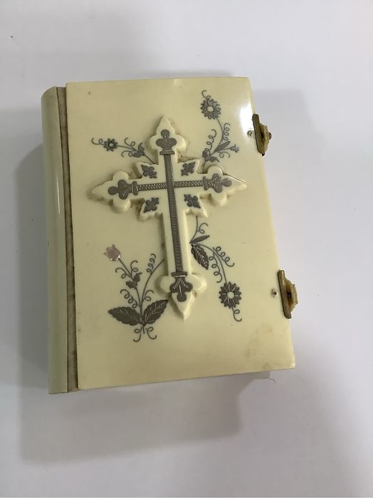 Missal antigo de 1900, Limoges