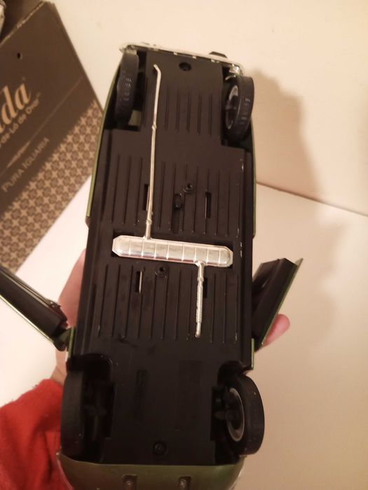 Miniatura 1/18 Citroën 1963, coleção carro.