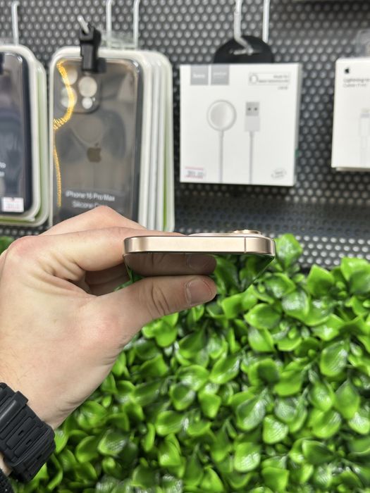 iPhone 16 Pro 128 gb акб 100% desert neverlock телефон айфон золотий