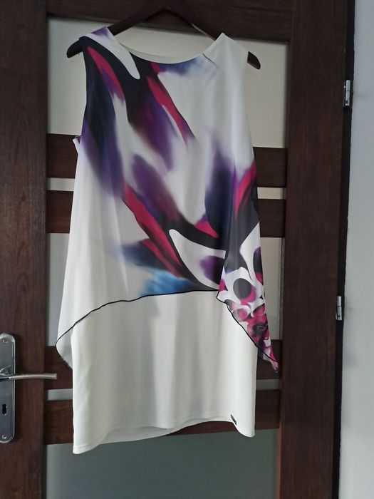 Sprzedam sukienkę rozmiar 44