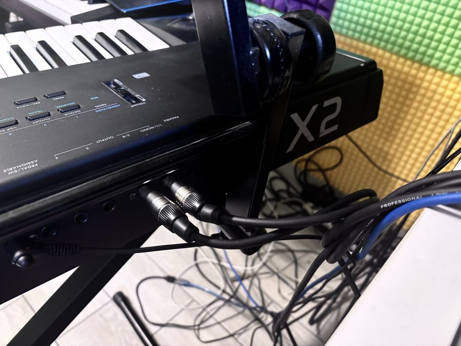 Korg X2  Syntezator Kult