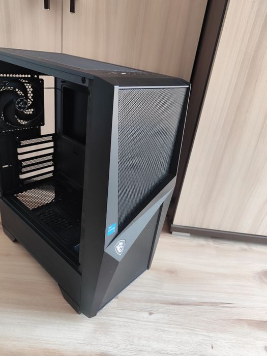 Obudowa MSI Mag 100M nowa