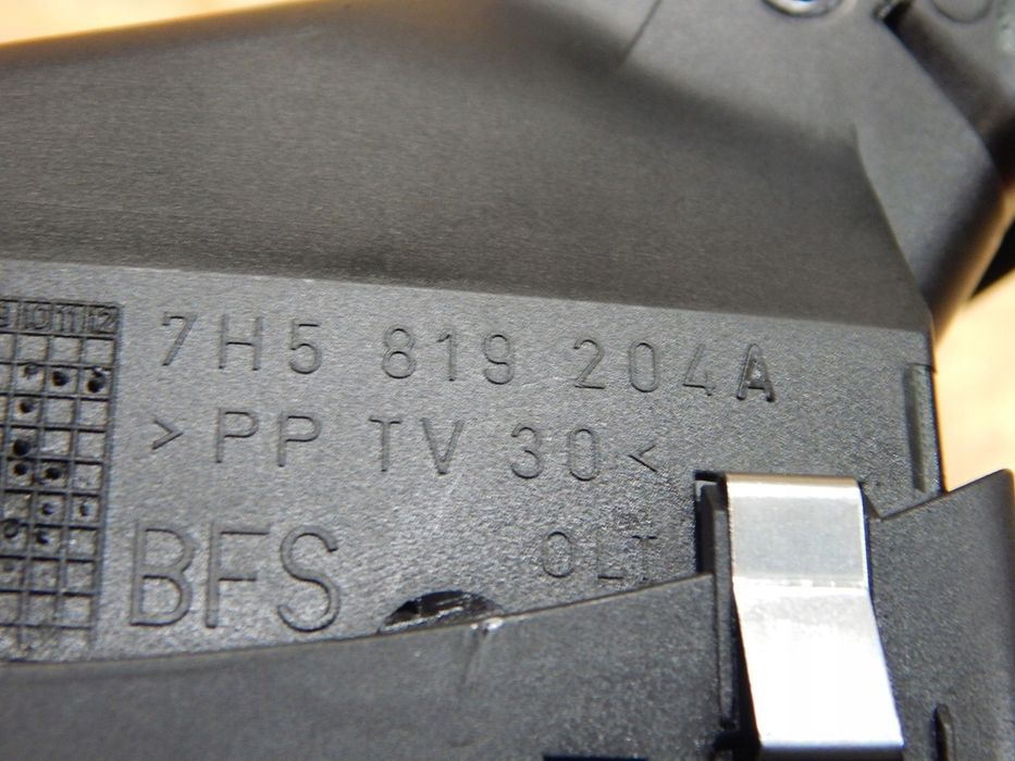 vw t5 multivan kratka nawiewu prawa 7h5819204a