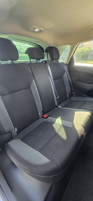 Citroën C4 1.2 PureTech Feel (2016) "201.000km REAIS" Consumos Baixos COMPLETAMENTE NOVO!! (5150€)