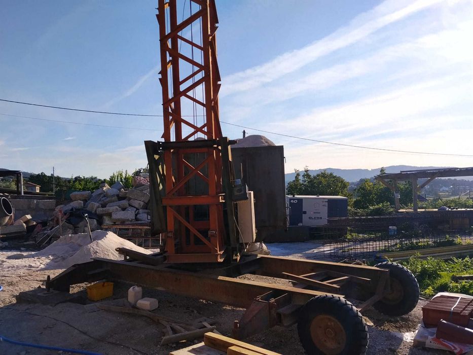 Grua Cail com 18m