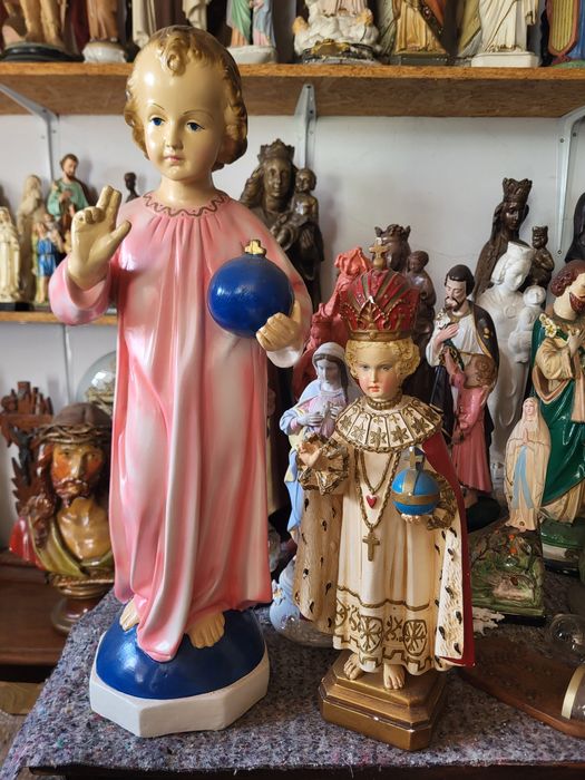Duża figura Dzieciątko Pan Jezus Władca Wszechświata