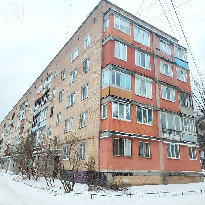 2-к квартира з газом у теплому цегляному будинку. м. Вишгород