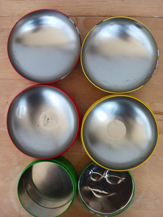 3 caixas lata m&m