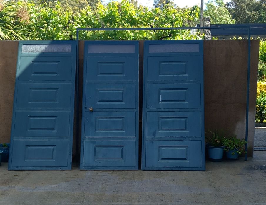 Portão de garagem de ferro de 3 folhas